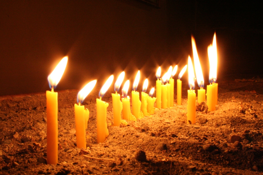 Light a candle for a Prayer